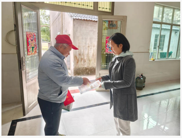 市社科联开展走访慰问工作